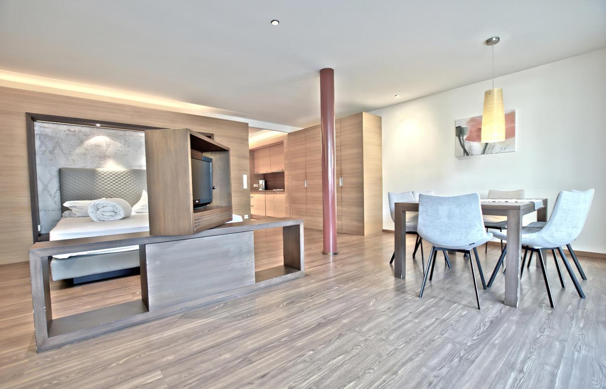 بارشينيس B&B Boutique Hotel Burgund المظهر الخارجي الصورة